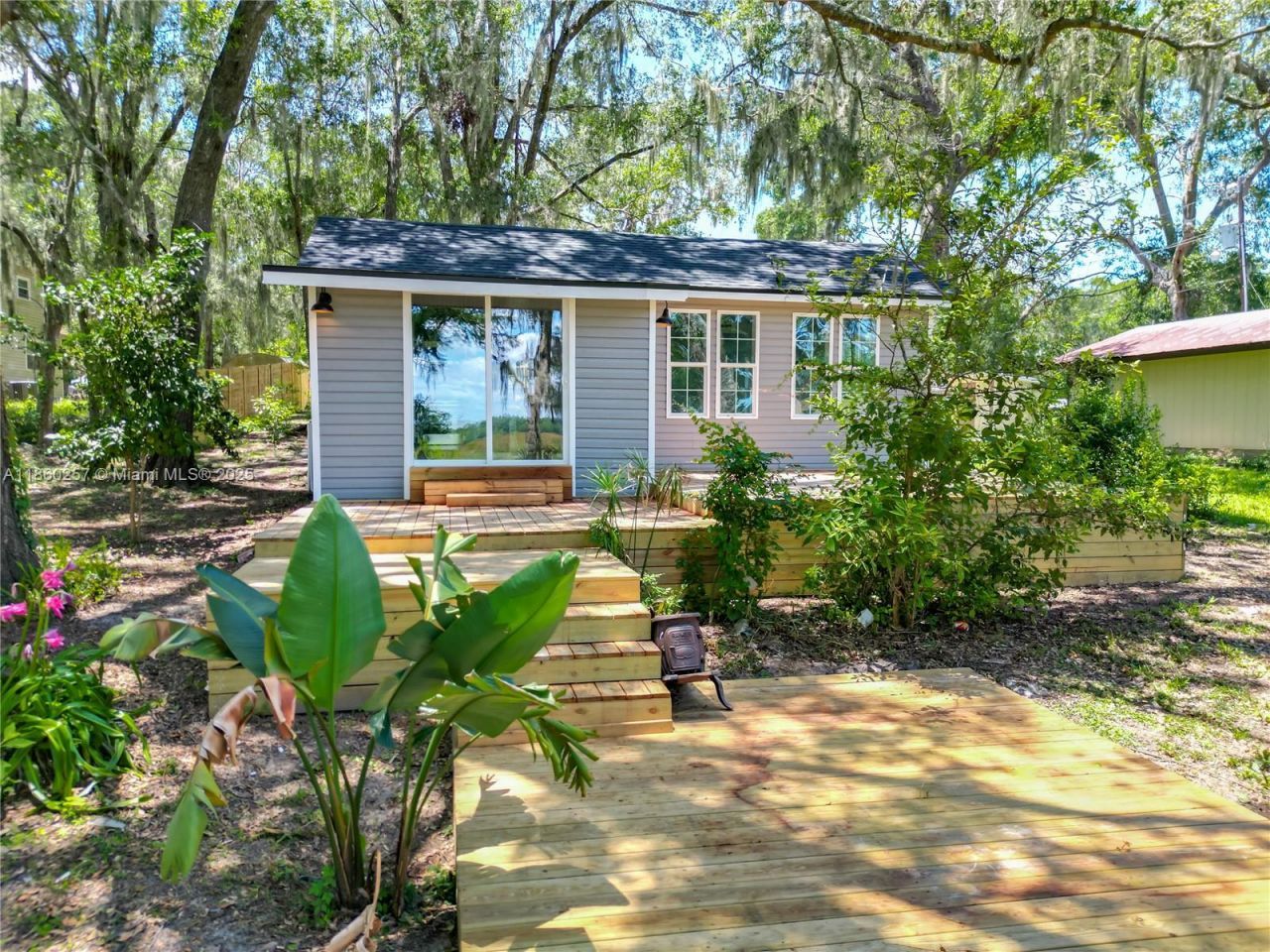 8781 S Lakeshore Drive Floral City, Floral City, FL 34436 Photo