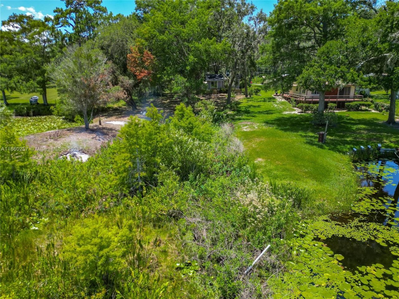 8781 S Lakeshore Drive Floral City, Floral City, FL 34436 Photo