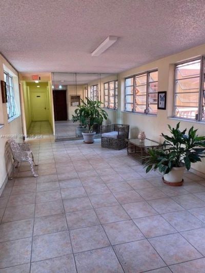 215 SE 3rd Ave, Unit 305A, Hallandale Beach, FL 33009 Photo