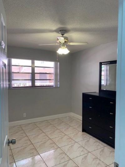 215 SE 3rd Ave, Unit 305A, Hallandale Beach, FL 33009 Photo