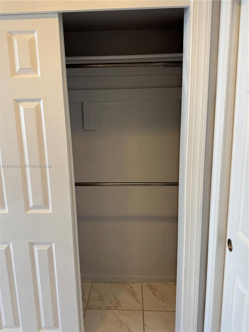 215 SE 3rd Ave, Unit 305A, Hallandale Beach, FL 33009 Photo