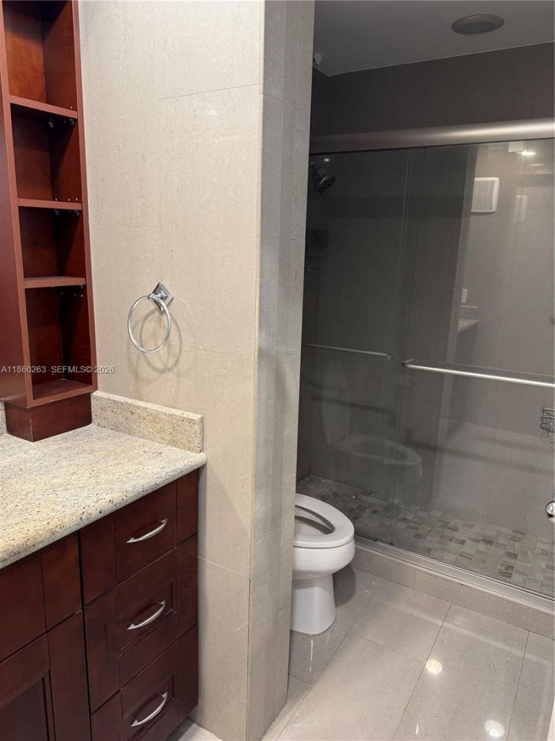 215 SE 3rd Ave, Unit 305A, Hallandale Beach, FL 33009 Photo