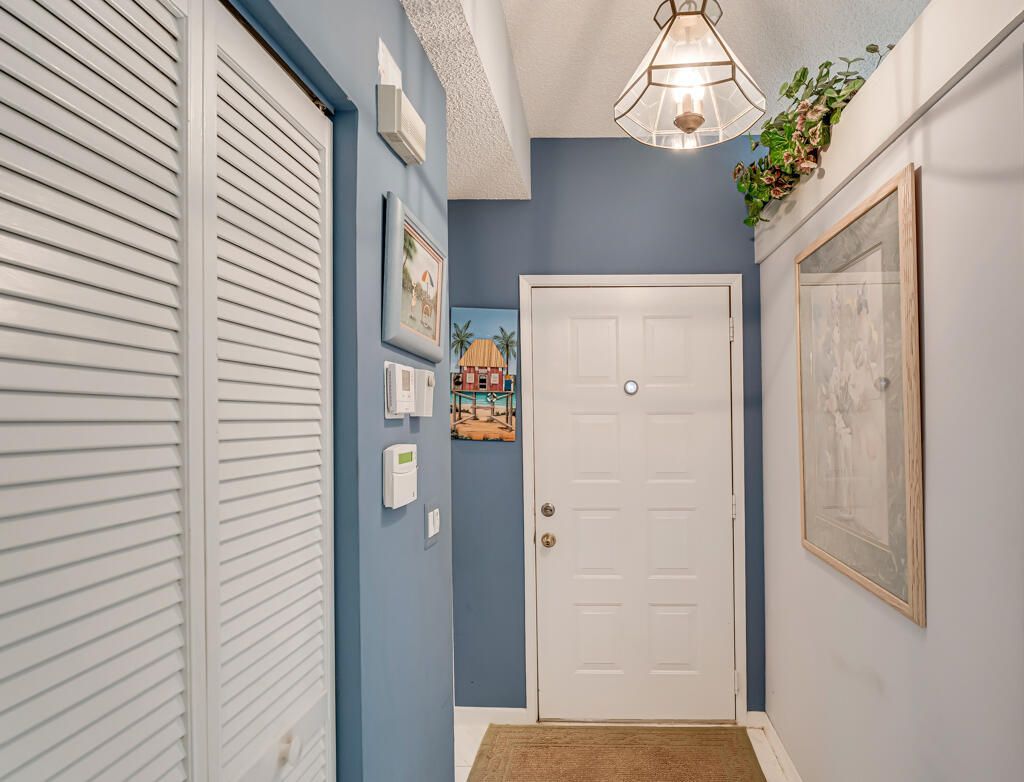 6459 Mill Pointe Circle, Delray Beach, FL 33484 Photo