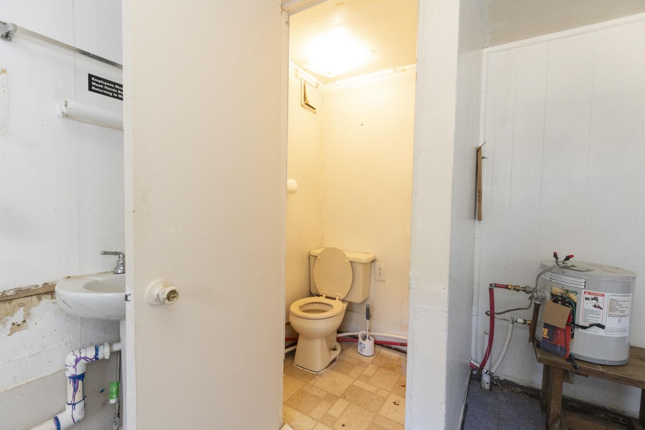 3758 Highway 45 Photo 36