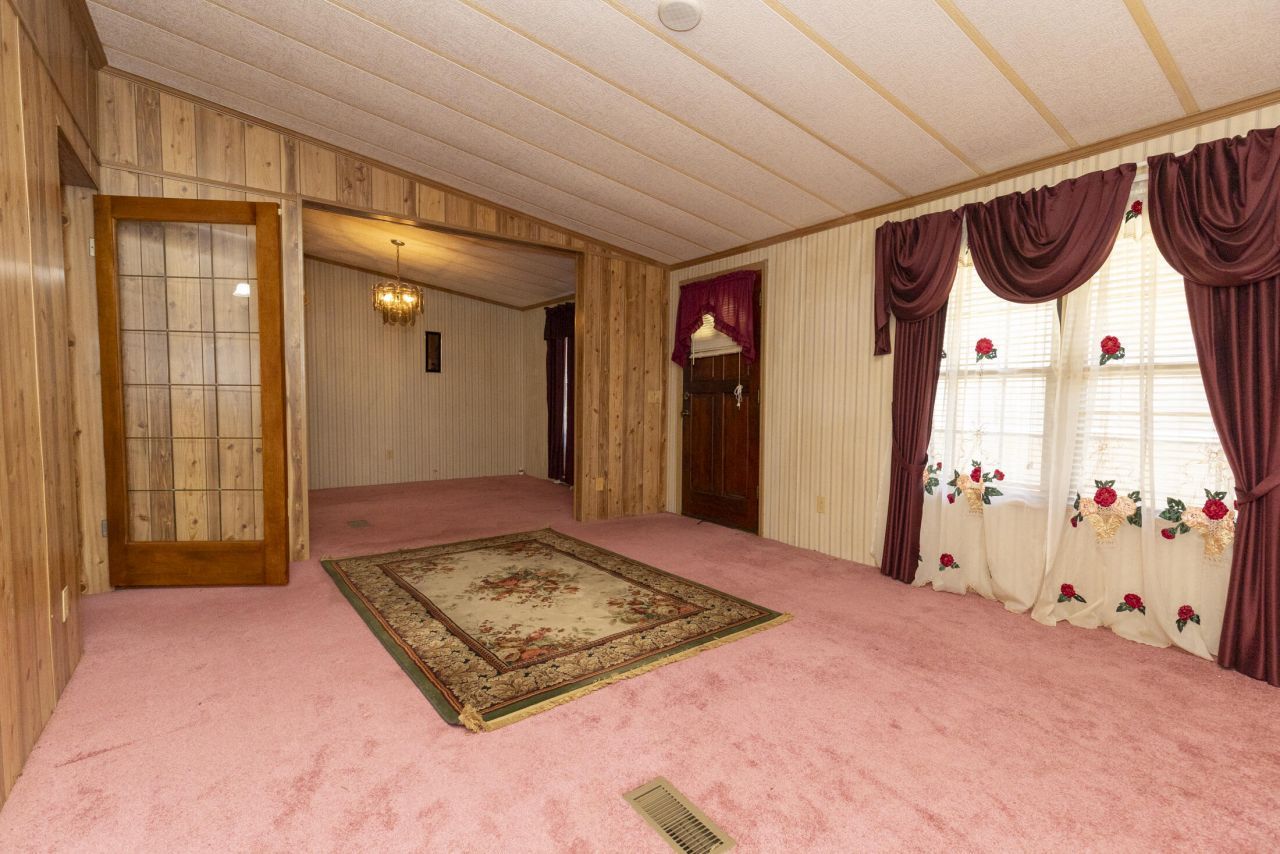 3758 Highway 45 Photo 4