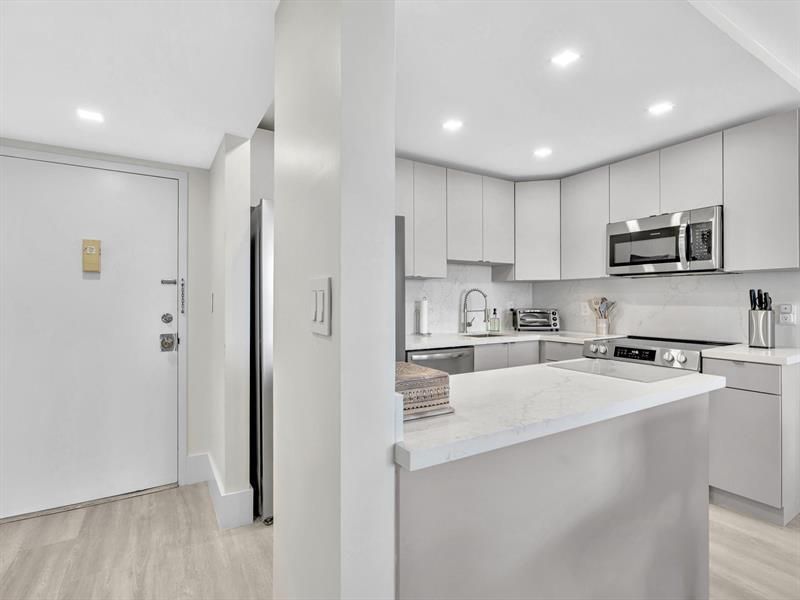 1421 S Ocean Boulevard, Unit 503, Pompano Beach, FL 33062 Photo