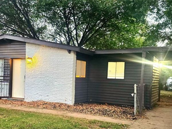 1530 E 52nd Street, Tulsa, OK 74126