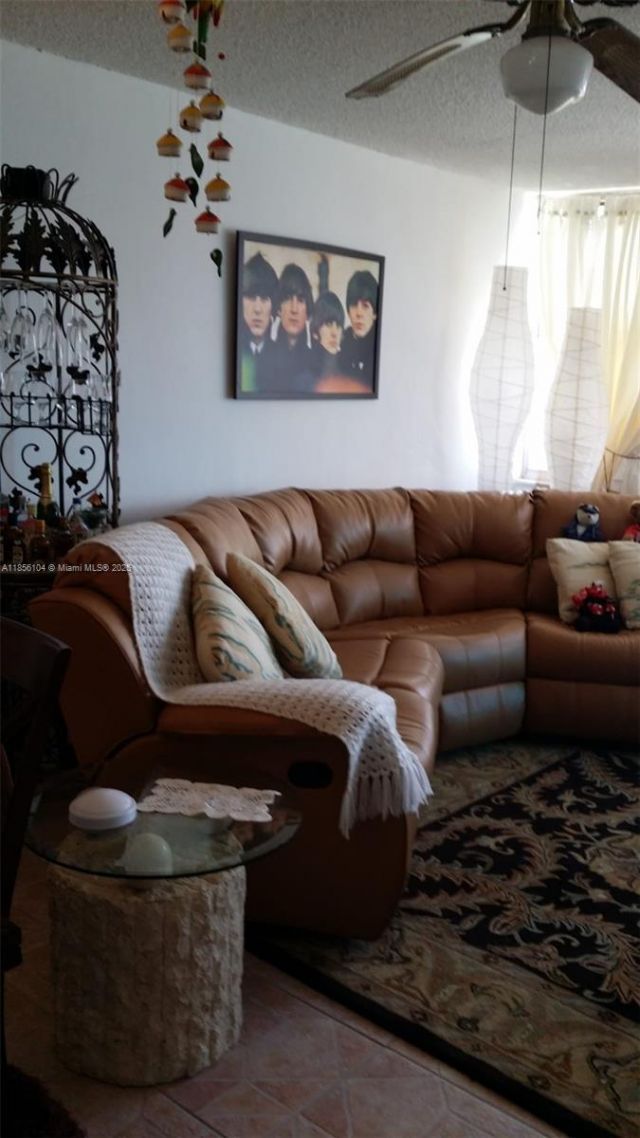 1351 NE Miami Gardens Dr, Unit 1601E, Miami, FL 33179 Photo