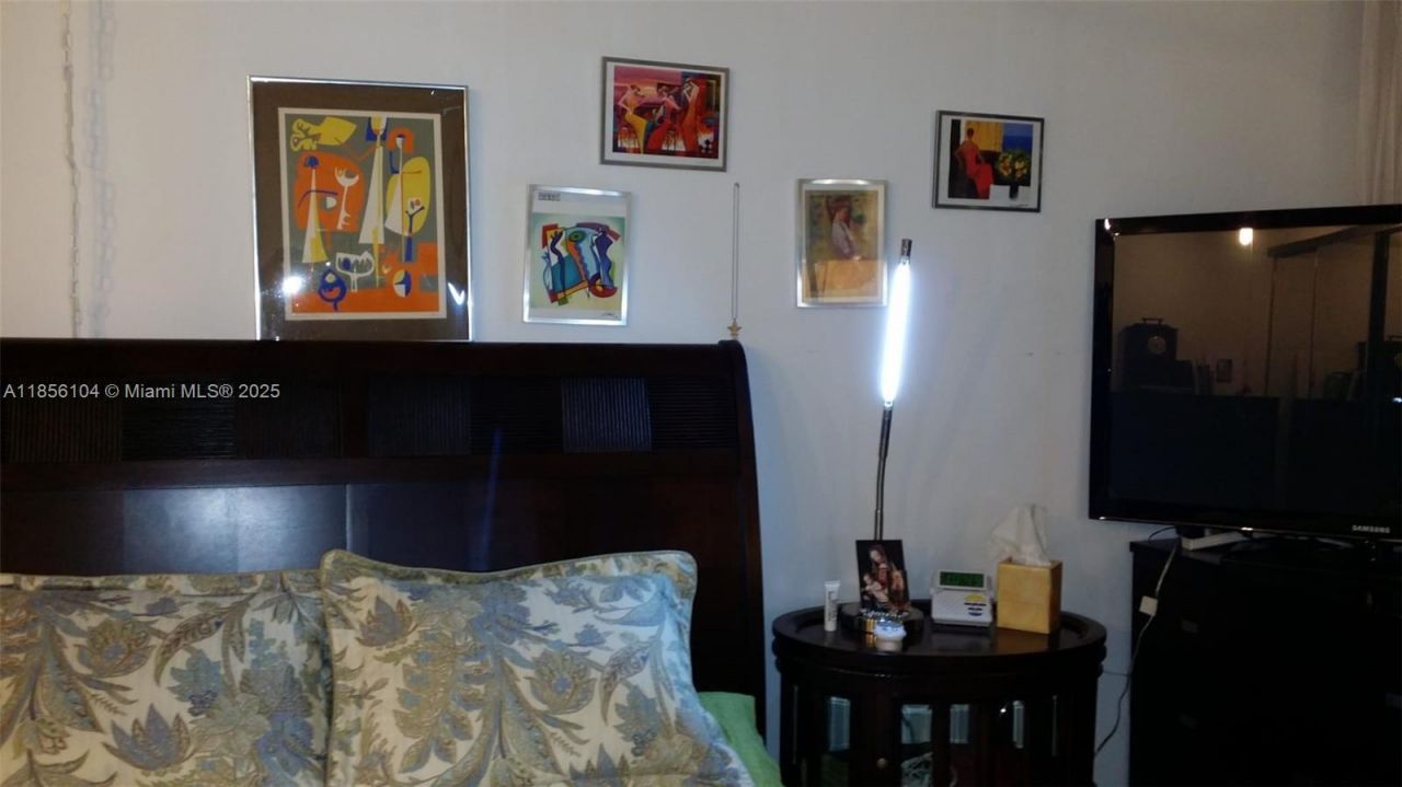 1351 NE Miami Gardens Dr, Unit 1601E, Miami, FL 33179 Photo