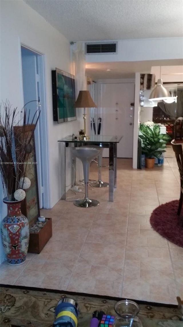 1351 NE Miami Gardens Dr, Unit 1601E, Miami, FL 33179 Photo