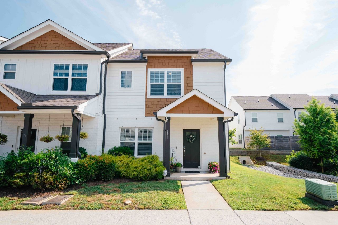 2163 Bayport Ave, Old Hickory, TN 37138 Main Photo