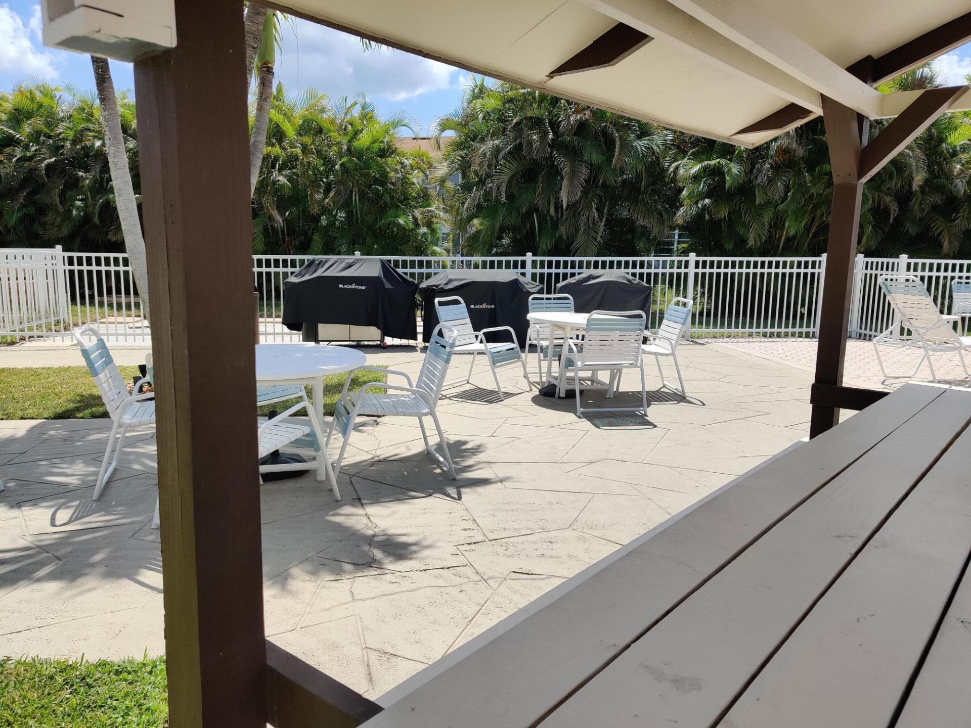 6531 SE Federal Highway, Unit J202, Stuart, FL 34997 Photo