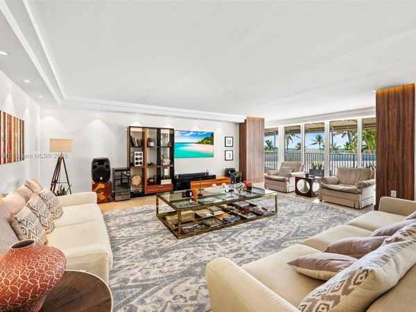 600 Grapetree Dr, Unit 3BS, Key Biscayne, FL 33149