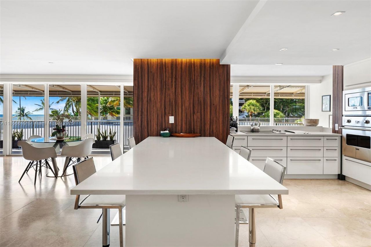 600 Grapetree Dr, Unit 3BS, Key Biscayne, FL 33149 Photo