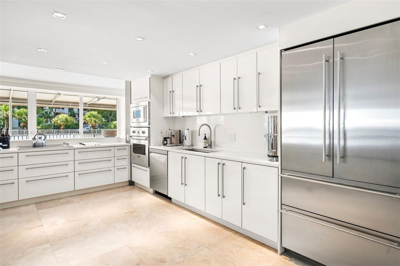 600 Grapetree Dr, Unit 3BS, Key Biscayne, FL 33149 Photo