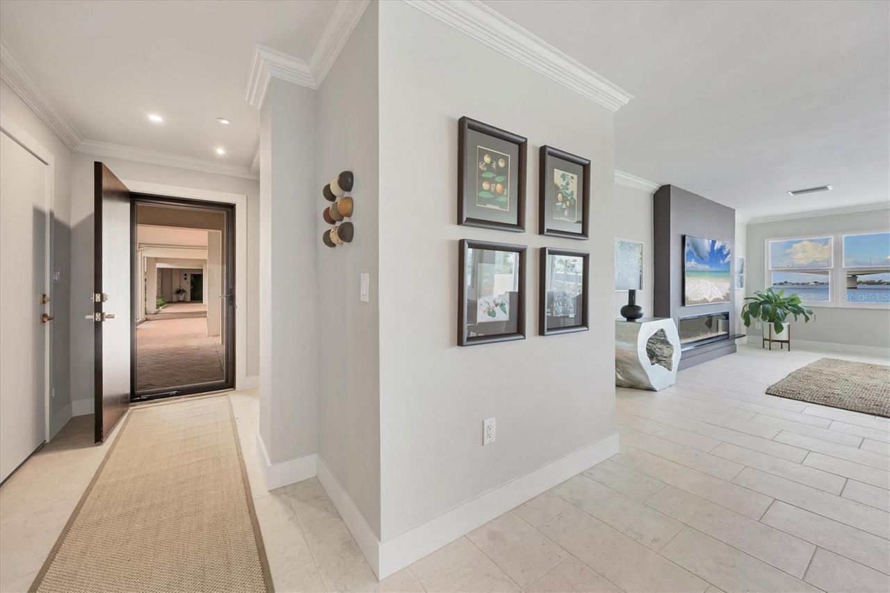 226 Golden Gate Point, Unit 12, Sarasota, FL 34236 Photo