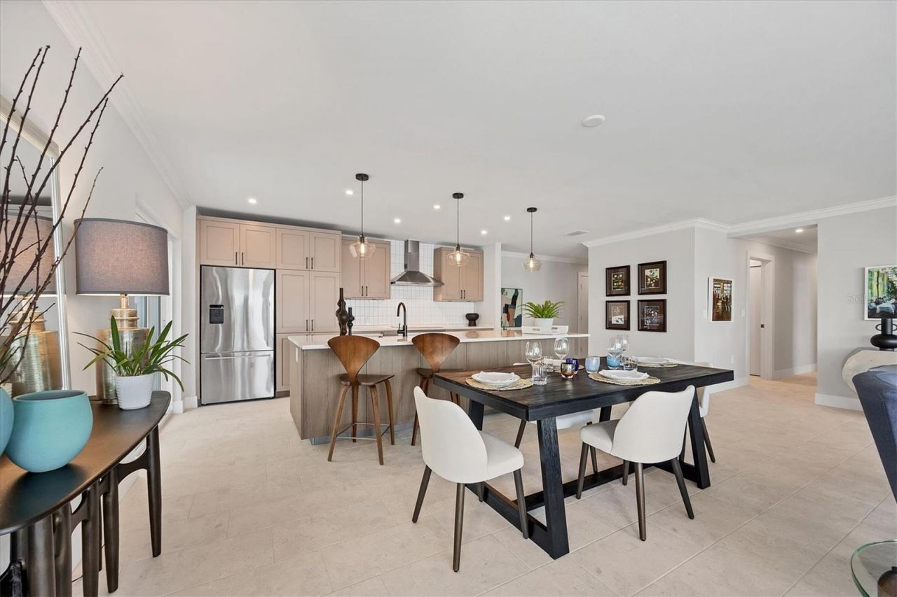 226 Golden Gate Point, Unit 12, Sarasota, FL 34236 Photo