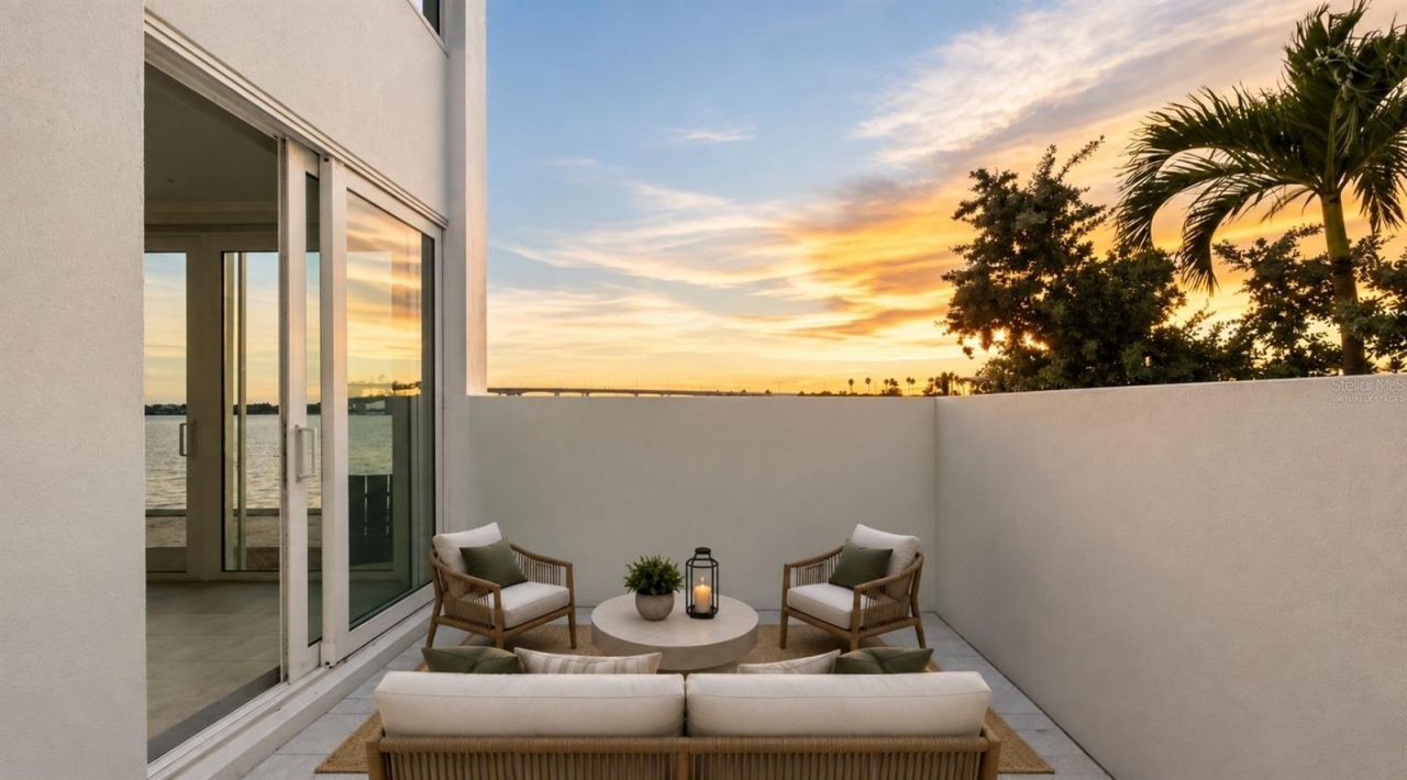 226 Golden Gate Point, Unit 12, Sarasota, FL 34236 Photo