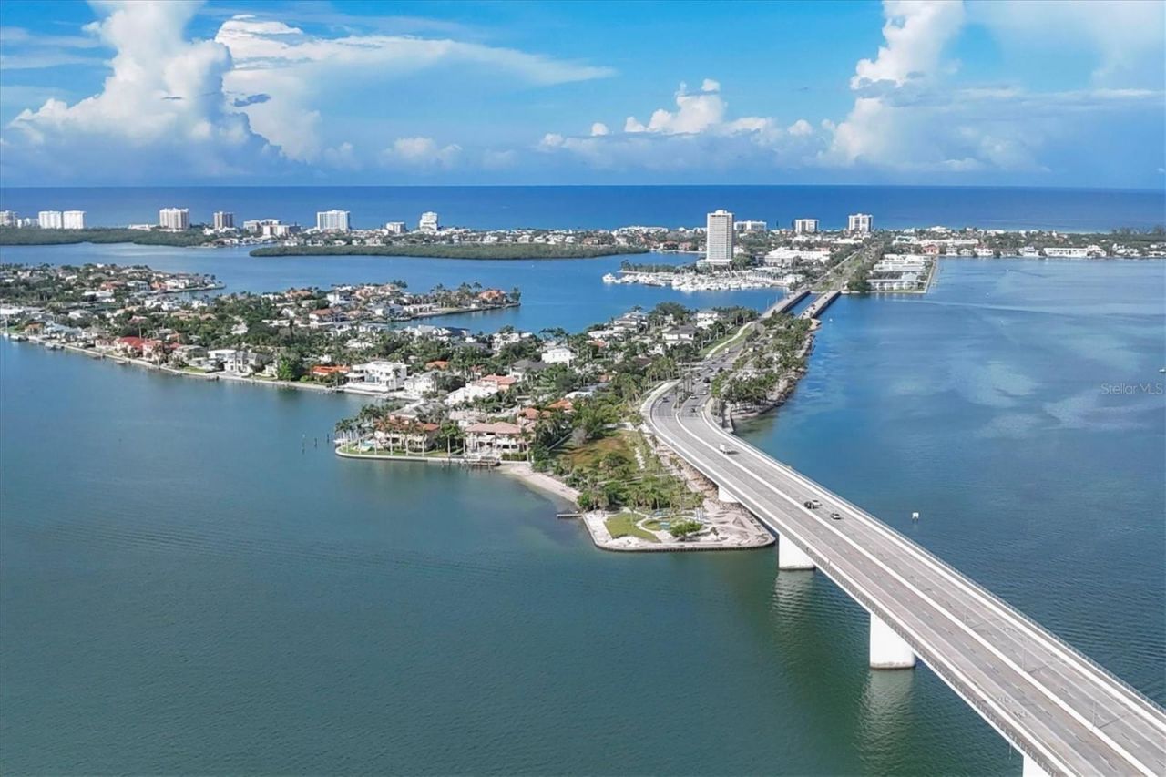 226 Golden Gate Point, Unit 12, Sarasota, FL 34236 Photo