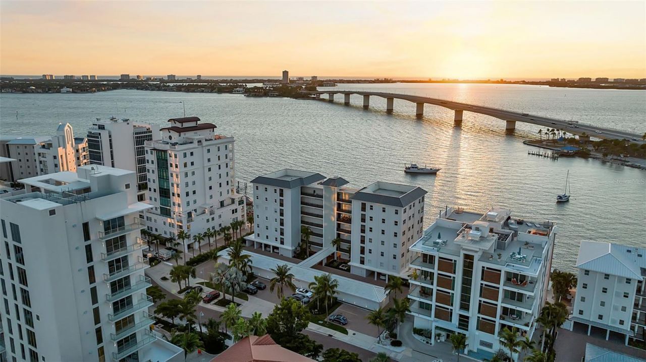 226 Golden Gate Point, Unit 12, Sarasota, FL 34236 Photo