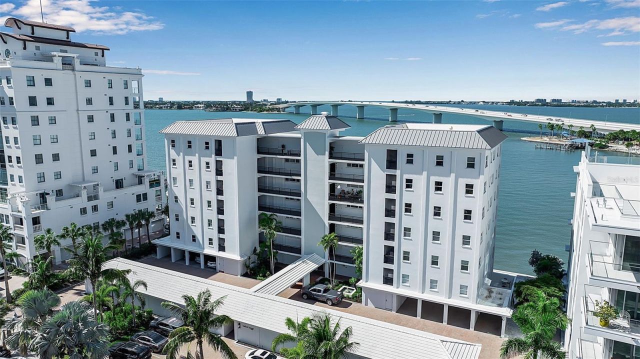 226 Golden Gate Point, Unit 12, Sarasota, FL 34236 Photo