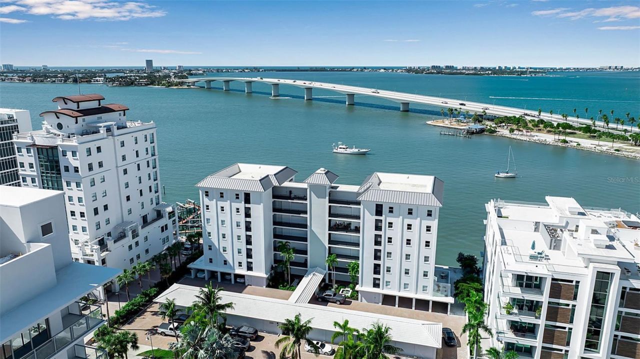 226 Golden Gate Point, Unit 12, Sarasota, FL 34236 Photo