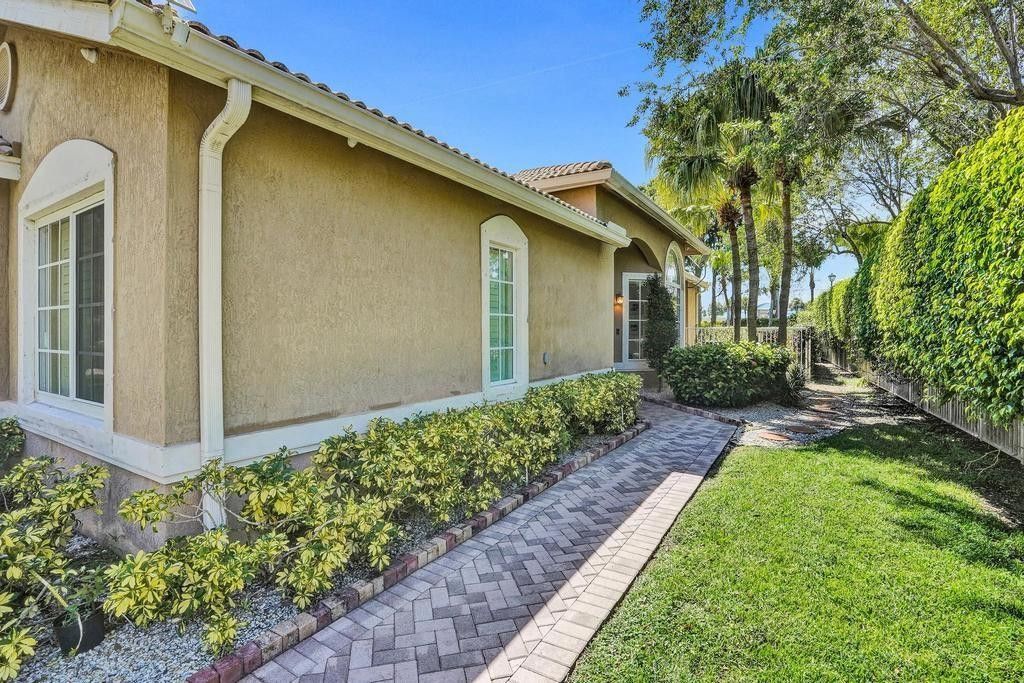 1660 W Classical Blvd, Delray Beach, FL 33445 Photo