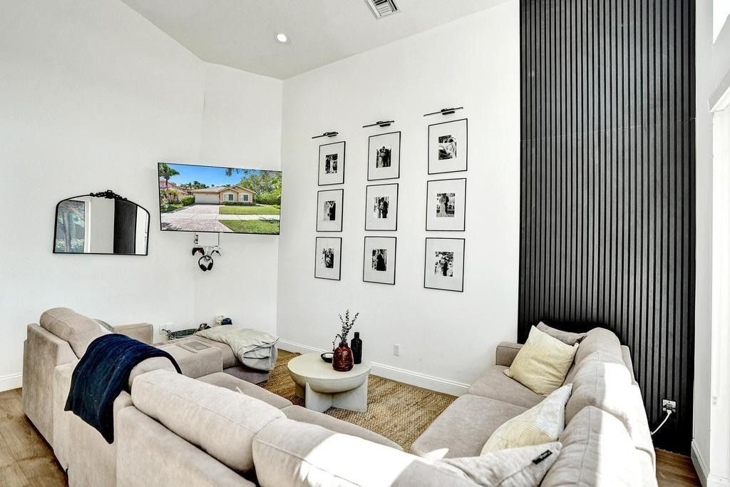 1660 W Classical Blvd, Delray Beach, FL 33445 Photo