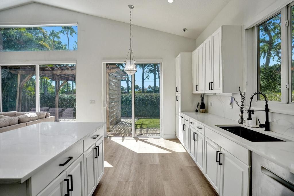 1660 W Classical Blvd, Delray Beach, FL 33445 Photo