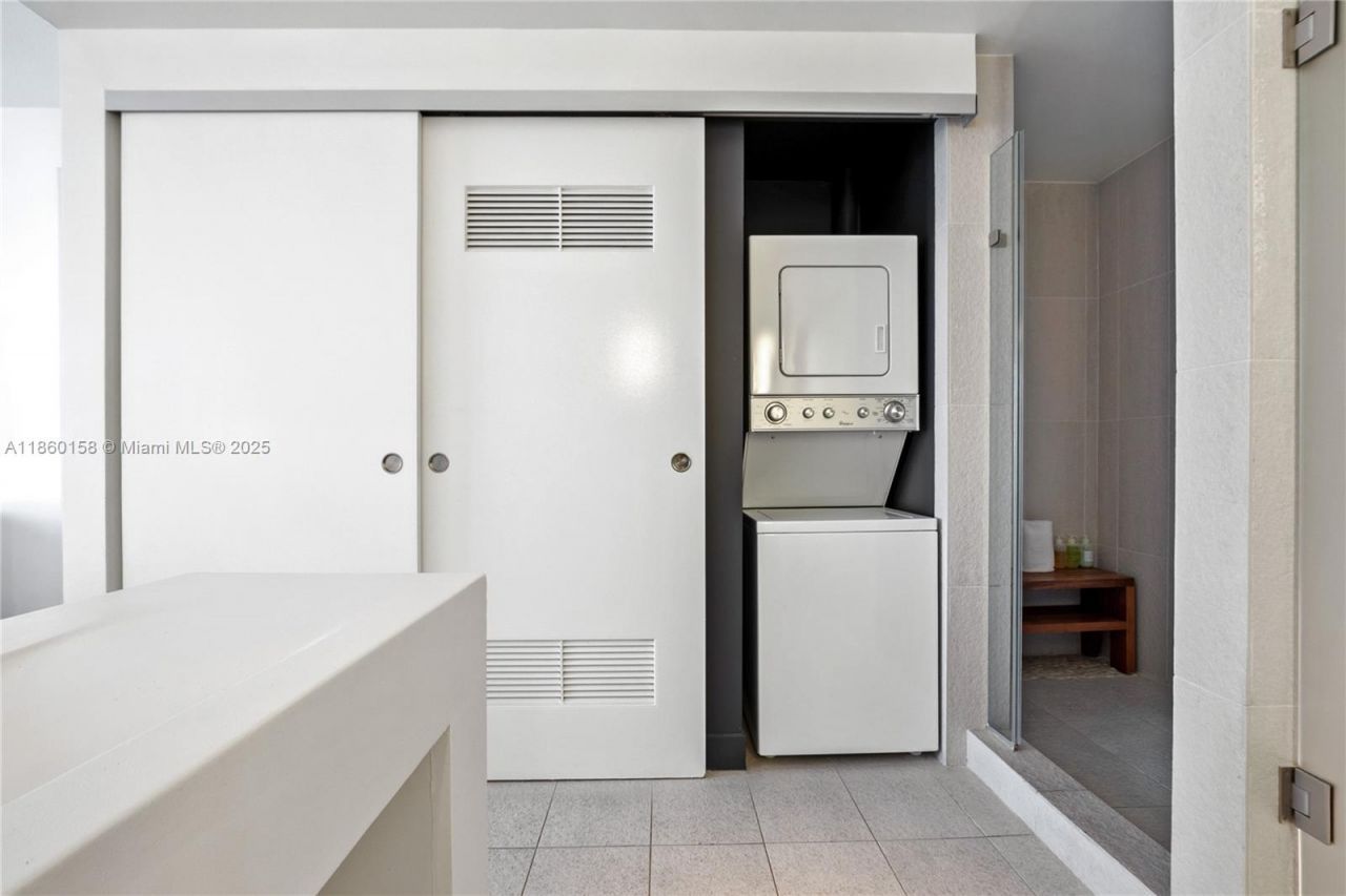 3101 Bayshore Dr, Unit 805, Fort Lauderdale, FL 33304 Photo