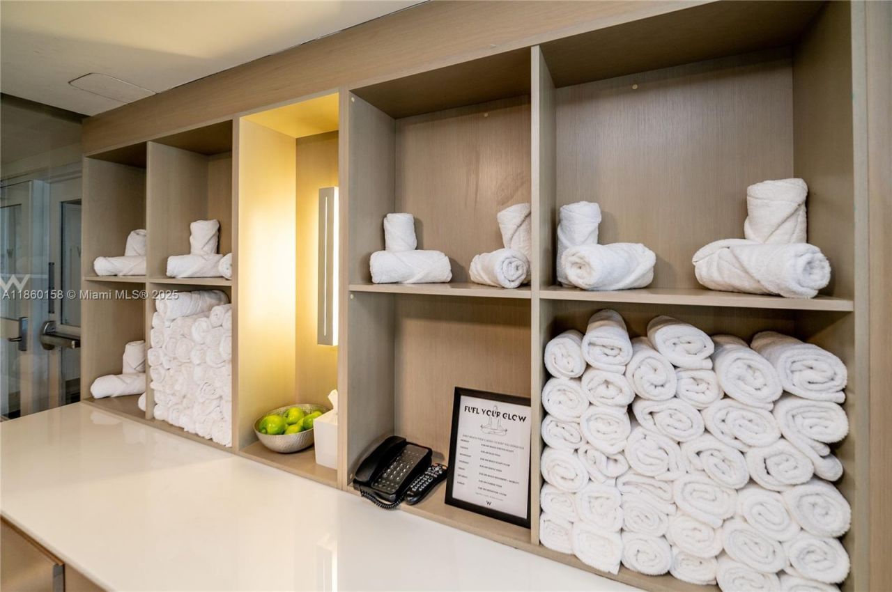 3101 Bayshore Dr, Unit 805, Fort Lauderdale, FL 33304 Photo