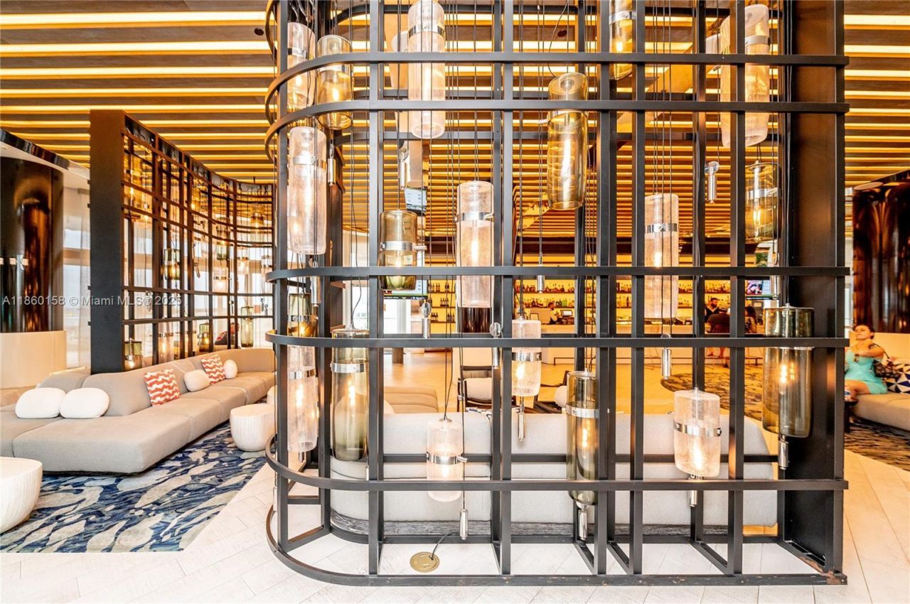 3101 Bayshore Dr, Unit 805, Fort Lauderdale, FL 33304 Photo