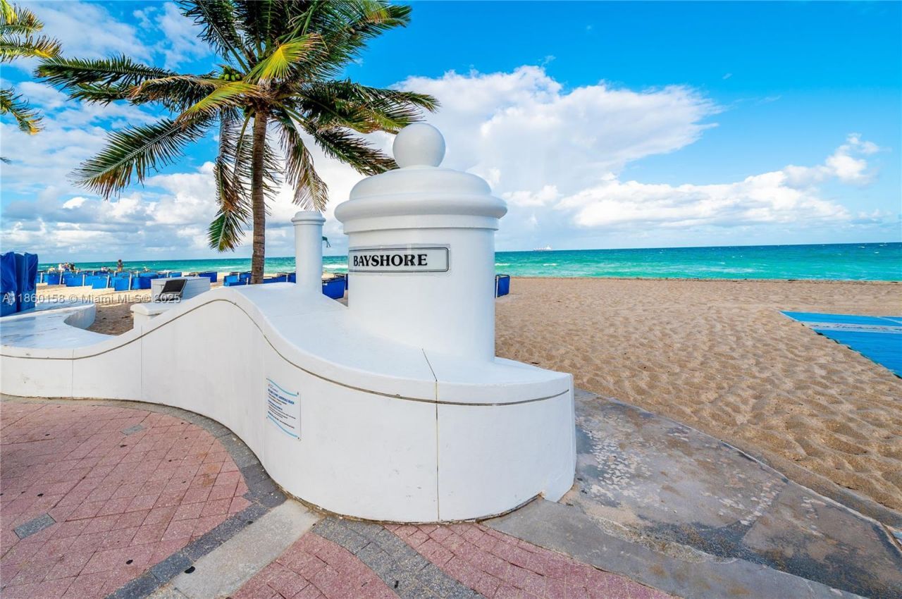 3101 Bayshore Dr, Unit 805, Fort Lauderdale, FL 33304 Photo