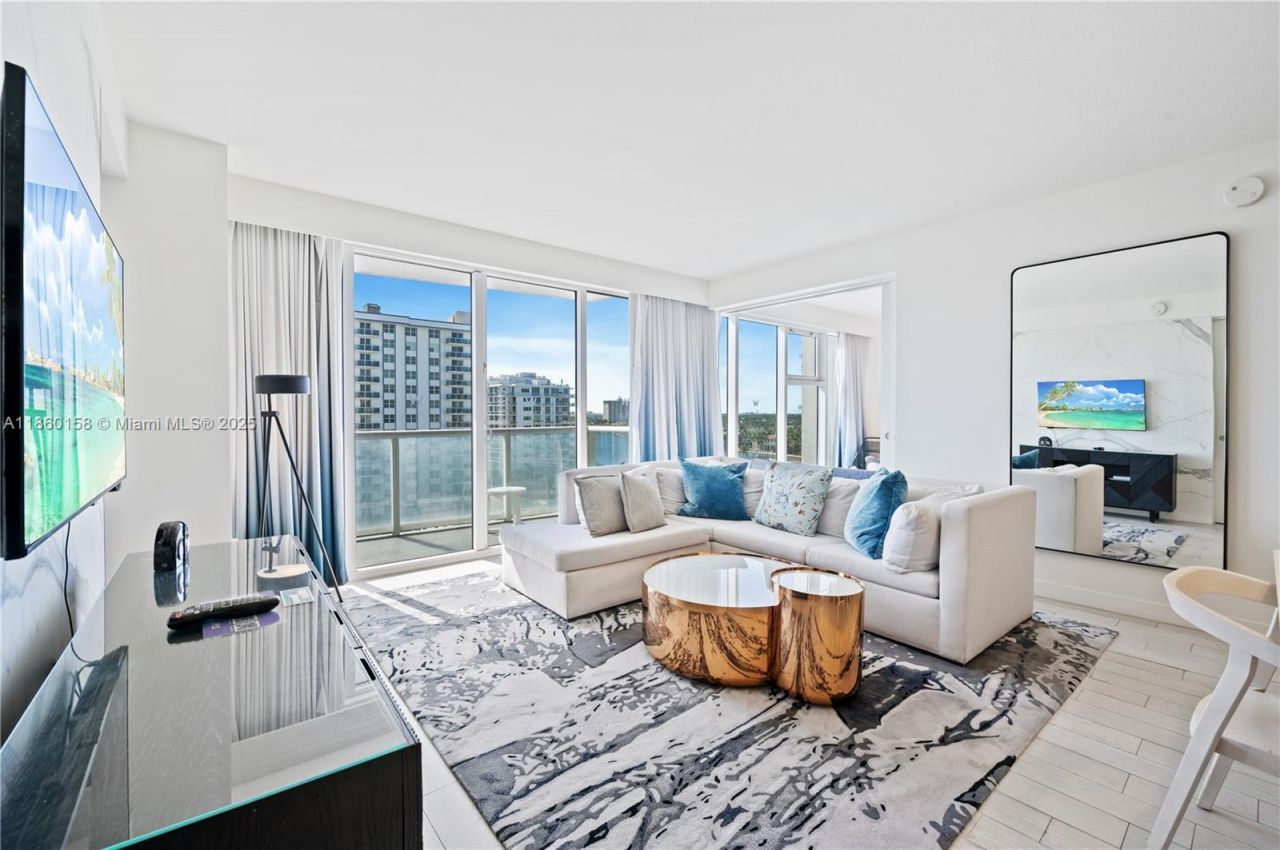 3101 Bayshore Dr, Unit 805, Fort Lauderdale, FL 33304 Photo