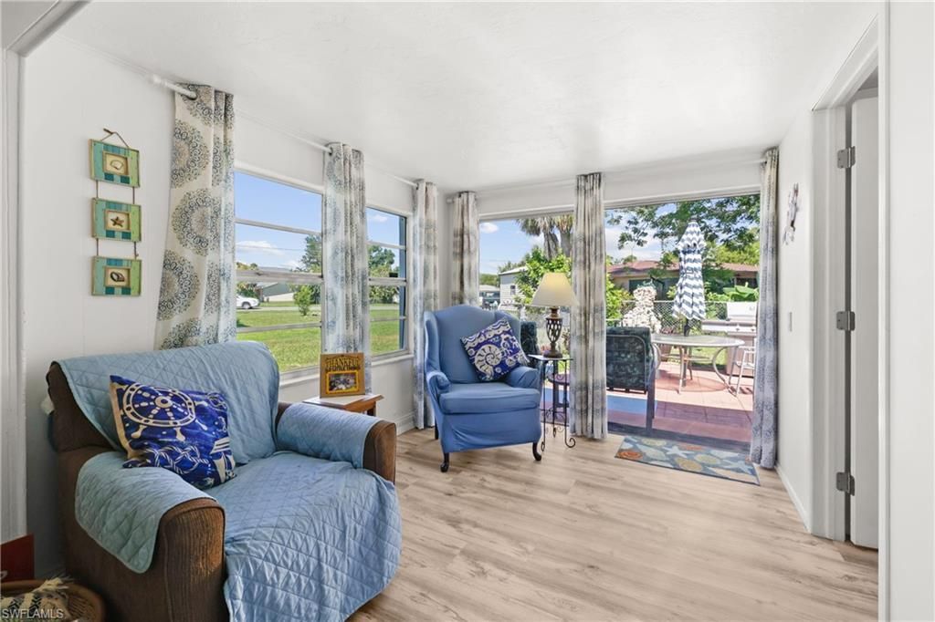 4517 Vinsetta Ave, North Fort Myers, FL 33903 Photo