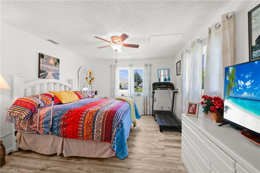 4517 Vinsetta Ave, North Fort Myers, FL 33903 Photo
