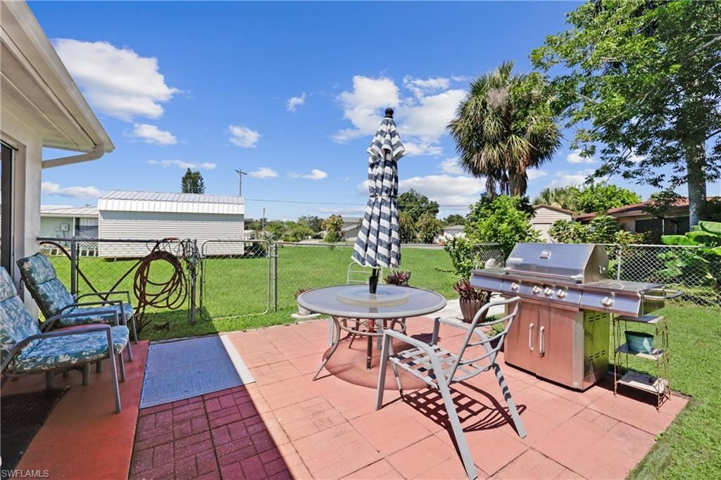 4517 Vinsetta Ave, North Fort Myers, FL 33903 Photo