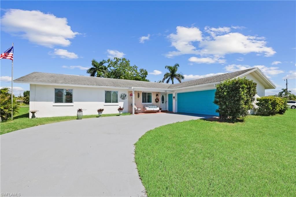 4517 Vinsetta Ave, North Fort Myers, FL 33903 Photo