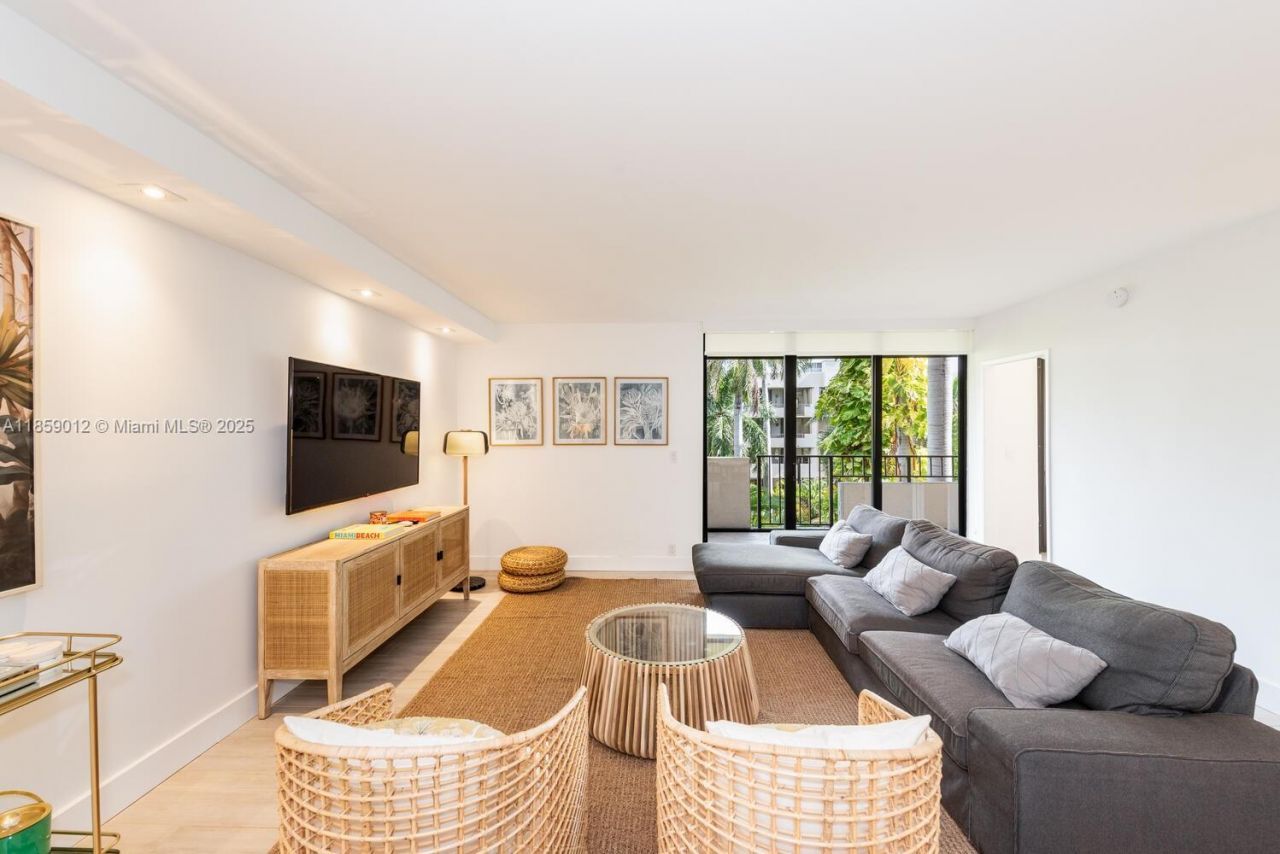 181 Crandon Blvd, Unit 306, Key Biscayne, FL 33149 Photo