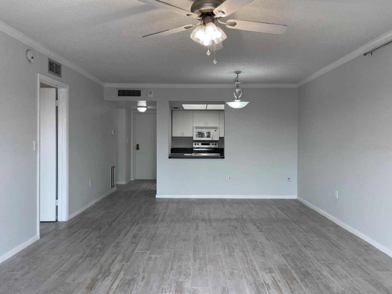 4900 Brittany Drive S, Unit 509, Saint Petersburg, FL 33715 Photo
