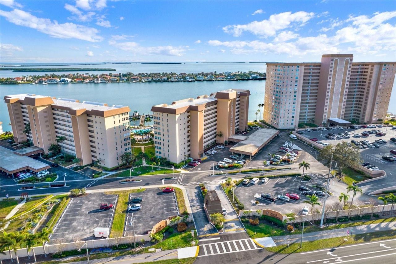 4900 Brittany Drive S, Unit 509, Saint Petersburg, FL 33715 Photo