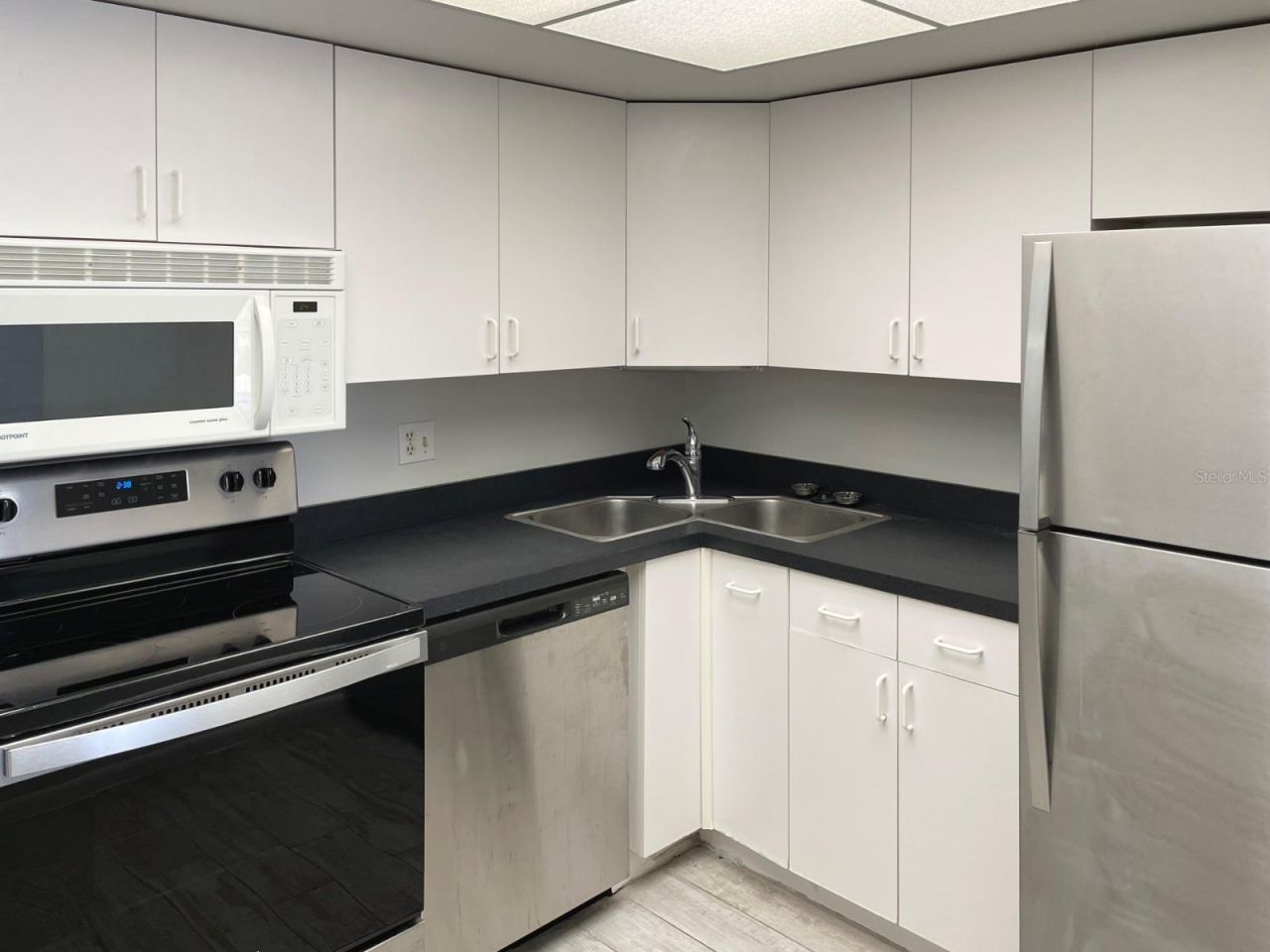 4900 Brittany Drive S, Unit 509, Saint Petersburg, FL 33715 Photo