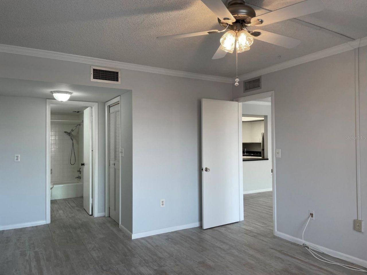 4900 Brittany Drive S, Unit 509, Saint Petersburg, FL 33715 Photo