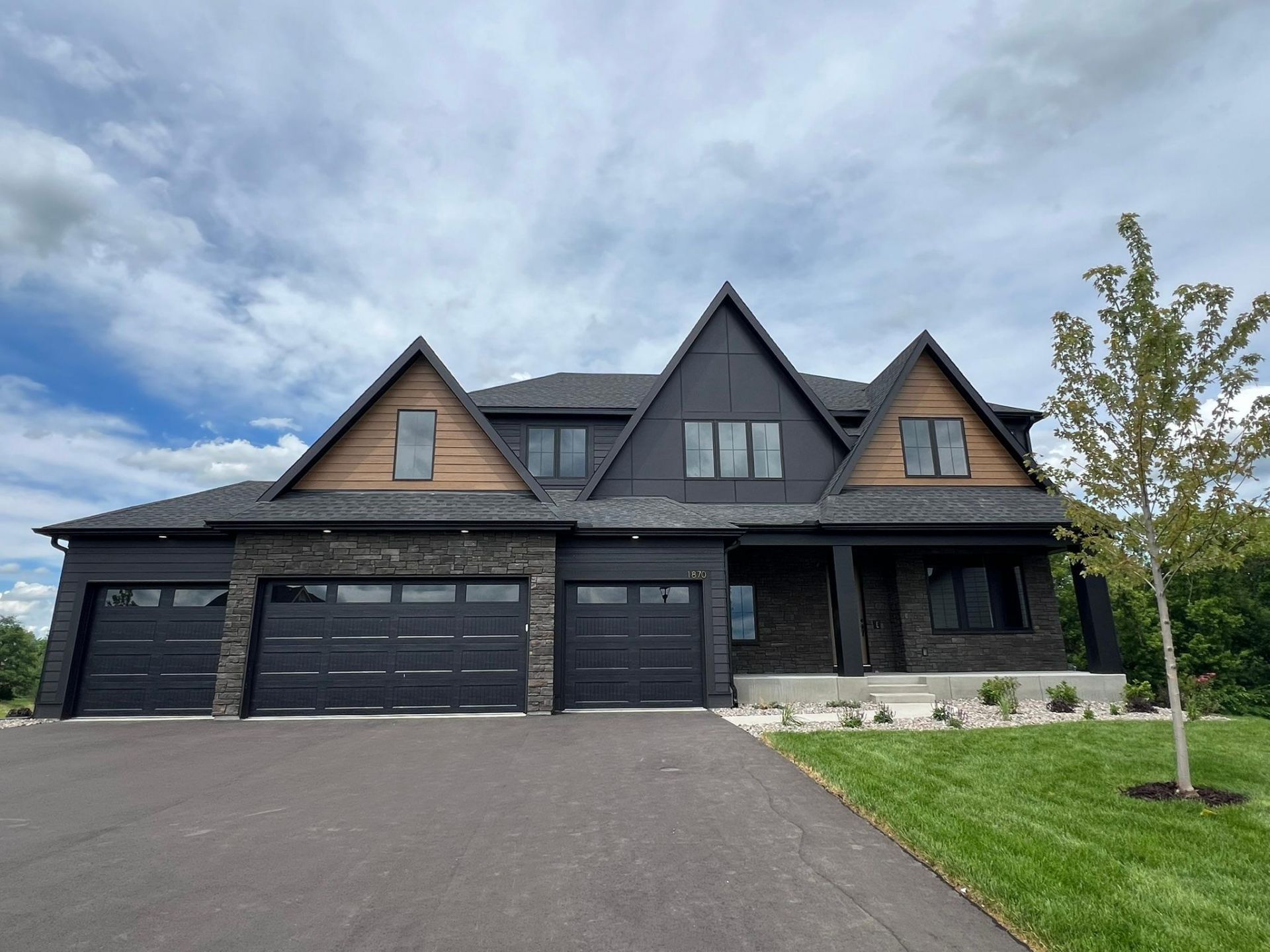 1870 LaSalle Avenue NE, Saint Michael, MN 55376