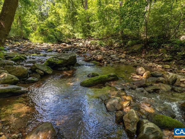 2530 BEECH GROVE RD, ROSELAND, VA 22967