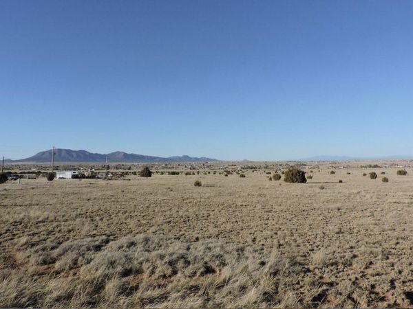 11 Cunningham, Edgewood, NM 87015