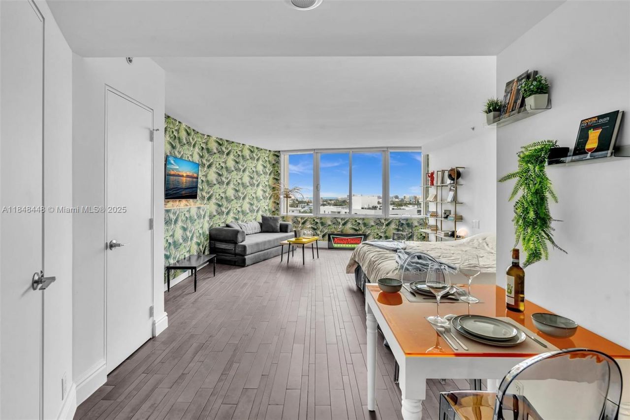 1100 West Ave, Unit 1019, Miami Beach, FL 33139 Photo