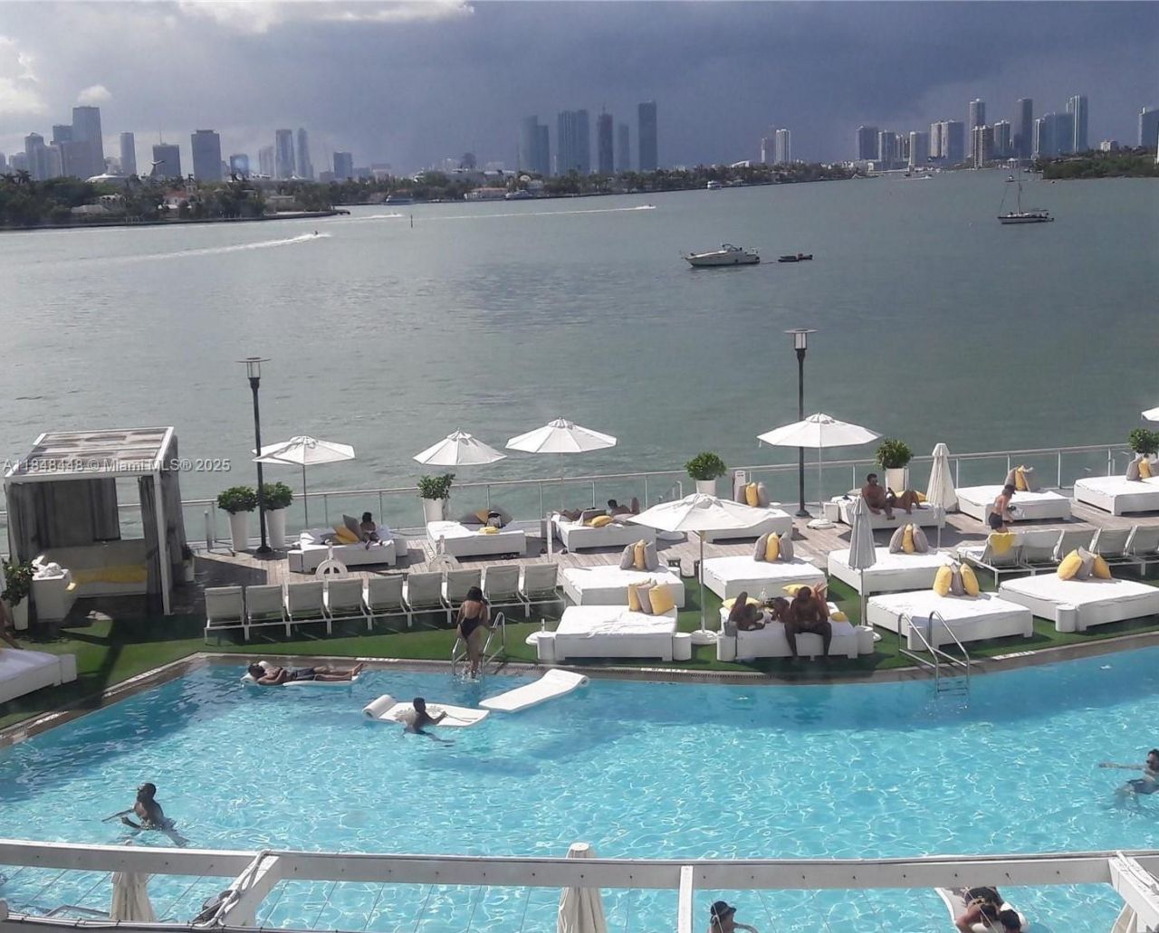 1100 West Ave, Unit 1019, Miami Beach, FL 33139 Photo