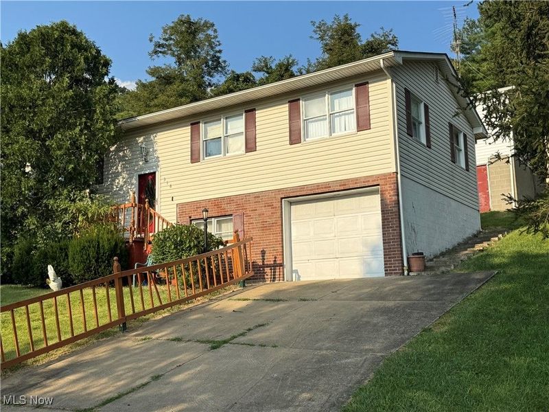 316 Dorer Avenue, Bellaire, OH 43906 Photo 1