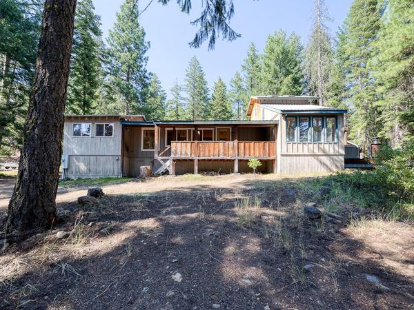 28909 Wigwam Way, Klamath Falls, OR 97601